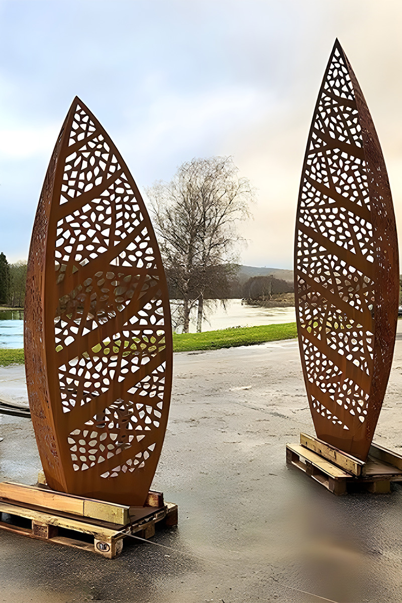 sculptures